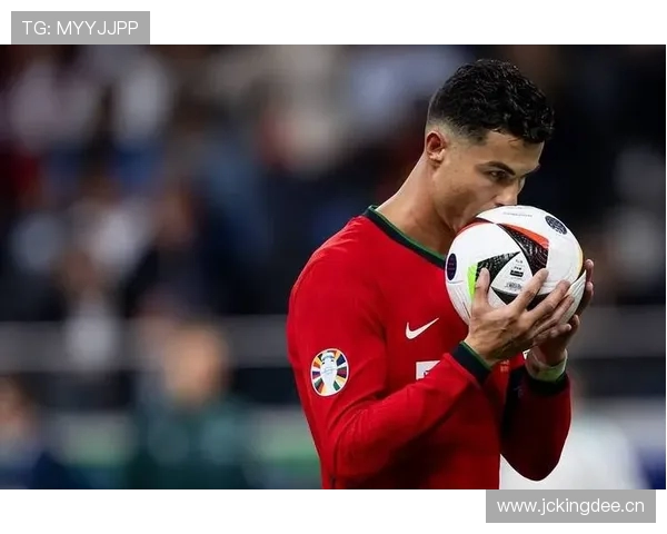 新世纪国家队出场次数统计C罗领衔梅西紧随其后